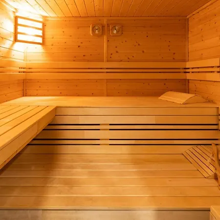 Au Jardin De Capucine