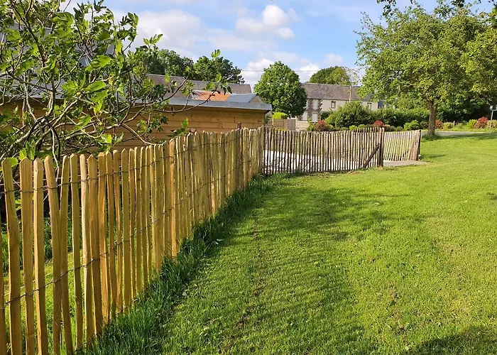 Au Jardin De Capucine Holiday home *