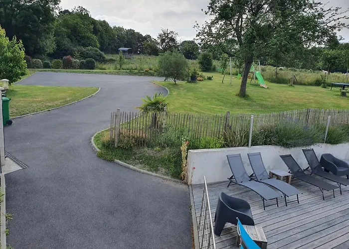 Holiday home Au Jardin De Capucine *