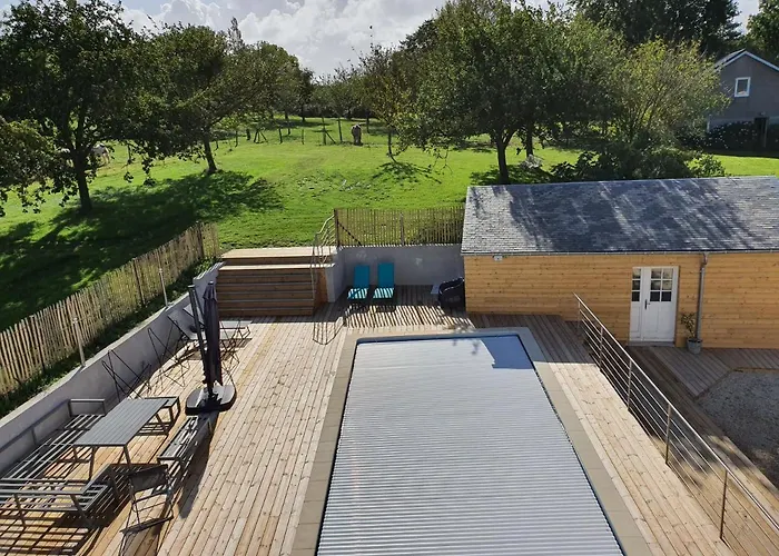 Au Jardin De Capucine Holiday home Bricqueville-sur-Mer