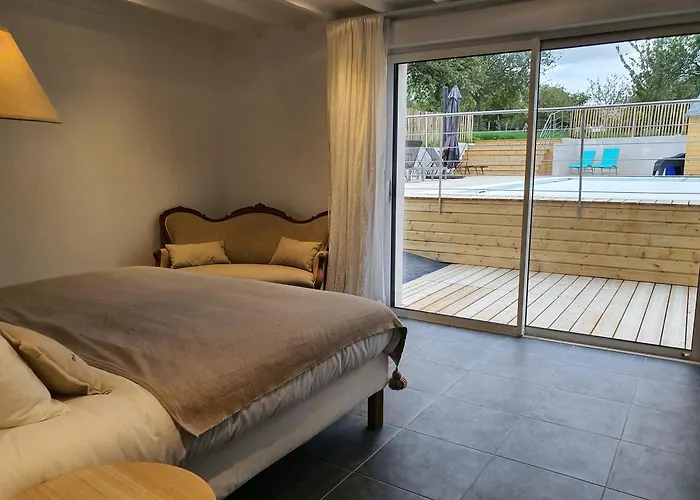 Au Jardin De Capucine Holiday home Bricqueville-sur-Mer