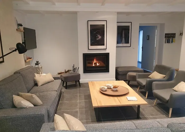 Holiday home Au Jardin De Capucine